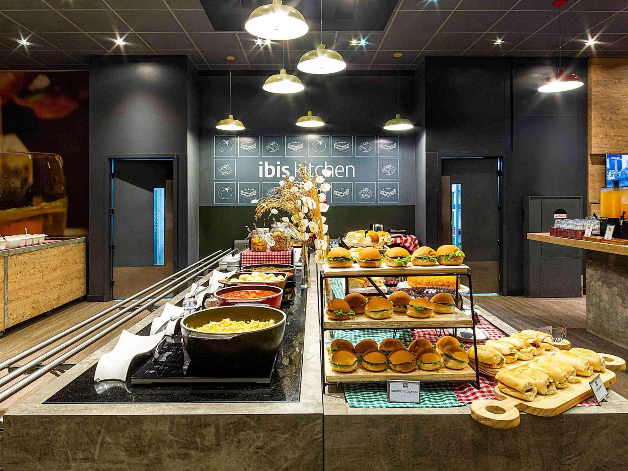 Ibis Manaus Aeroporto Hotel Eksteriør billede